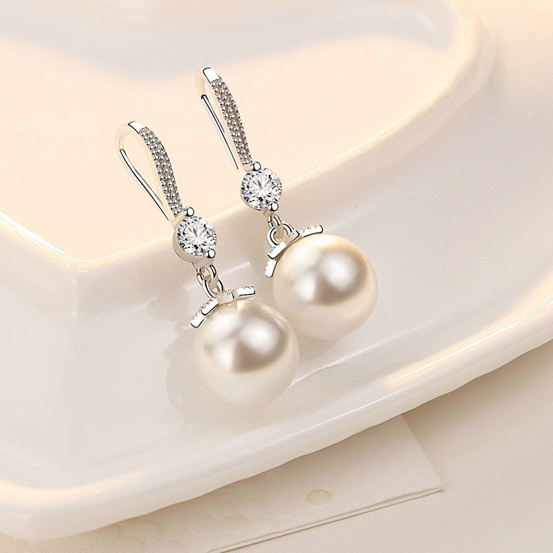 Pearl Dangle Earrings