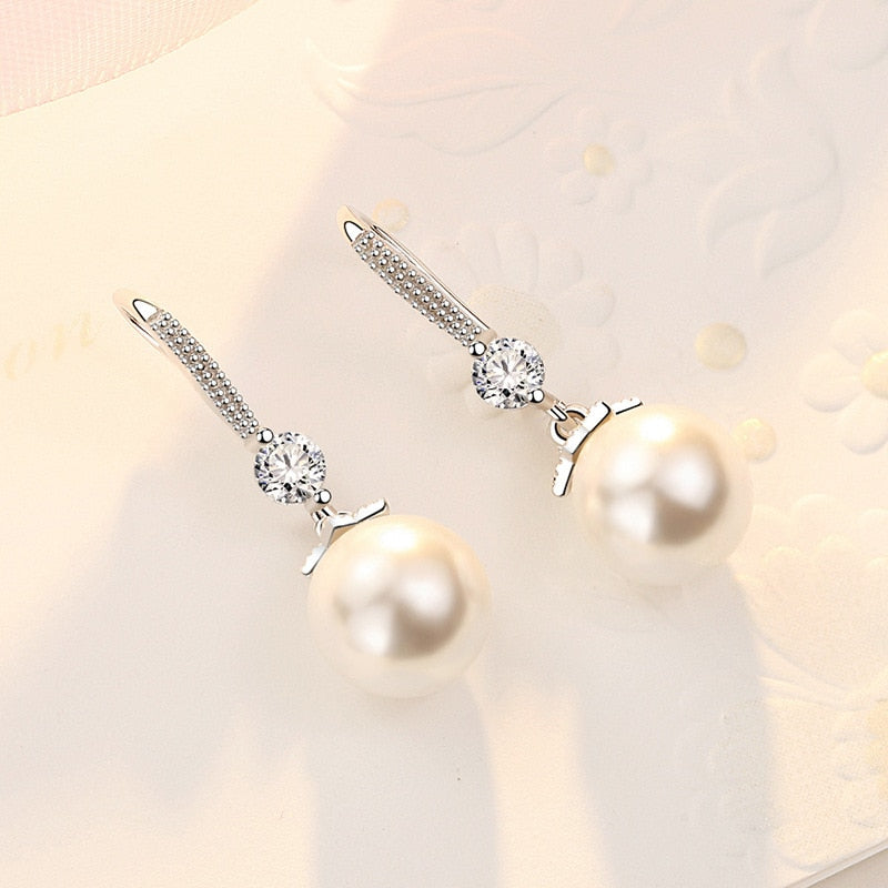 Pearl Dangle Earrings