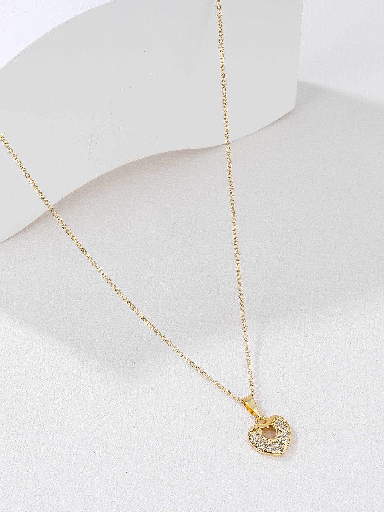 Crystal Heart-shaped Necklace